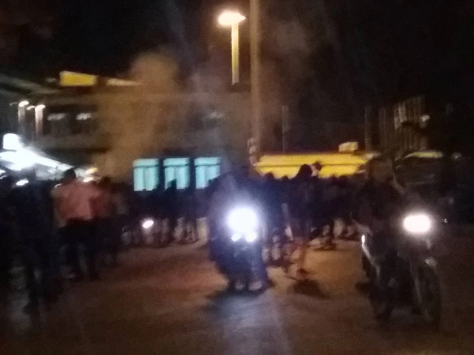 EKTAKTO: Σοβαρά επεισόδια στο τελωνείο Μυτιλήνης